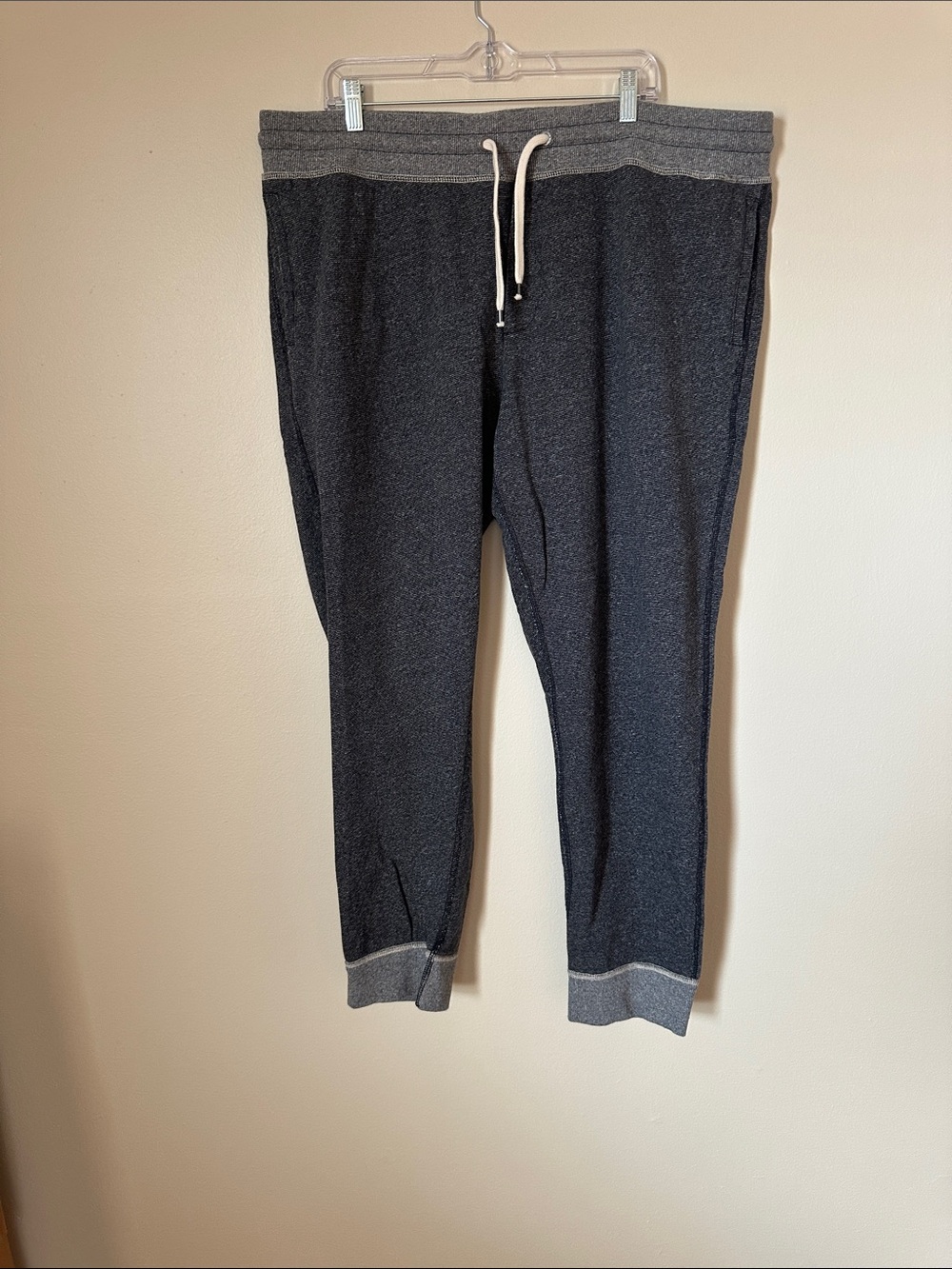 American Eagle Outfitters Dark Charcoal Gray Jogger Sweatpants